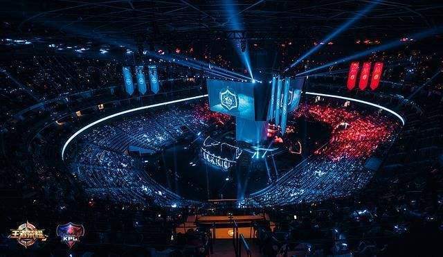 作为一个城 作为一个城