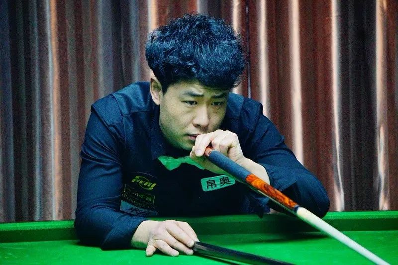 滑倒扭伤 滑倒扭伤