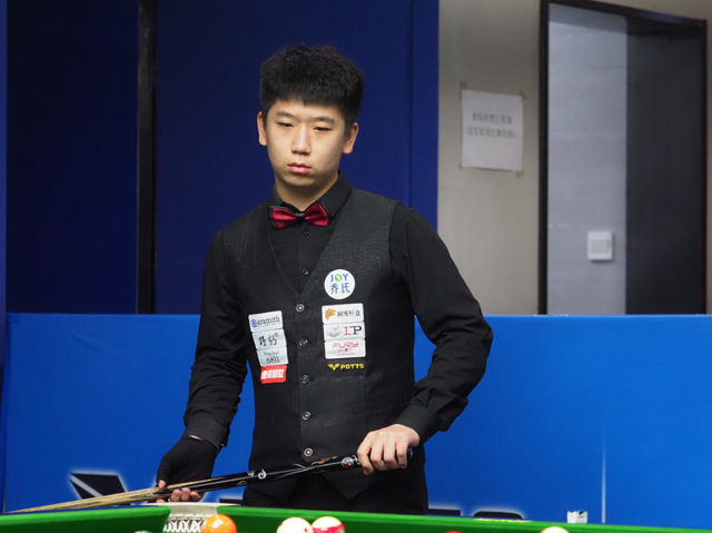 更为复杂的 更为复杂的