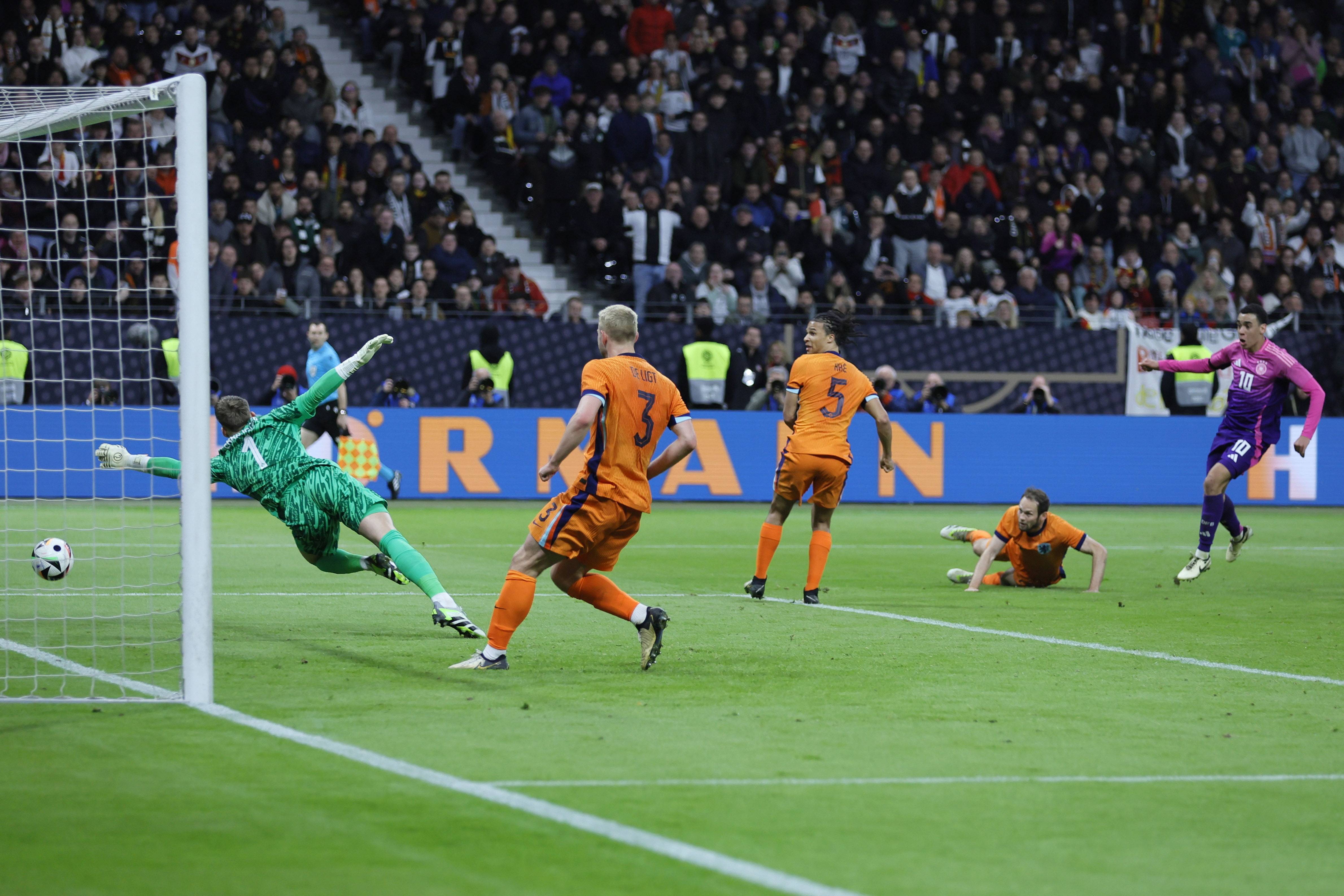 同时在后续 同时在后续