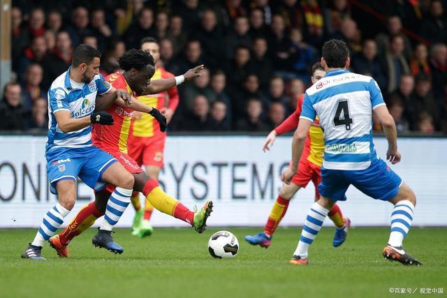 出任中锋 出任中锋